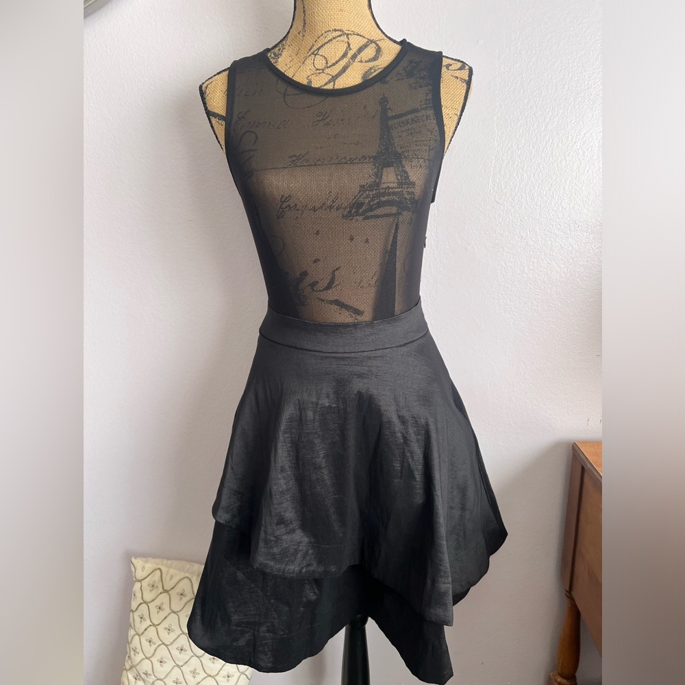 Iris evening, party,prom dress. Size medium. Waist 24”.